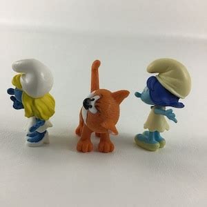 Smurfs The Lost Village Toys Schleich Giant Blue Presents.